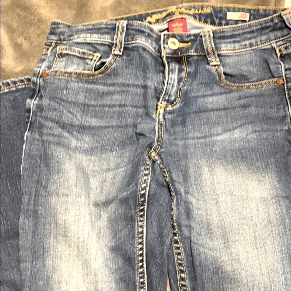 Arizona Jean Co Woman’s SS Jeans